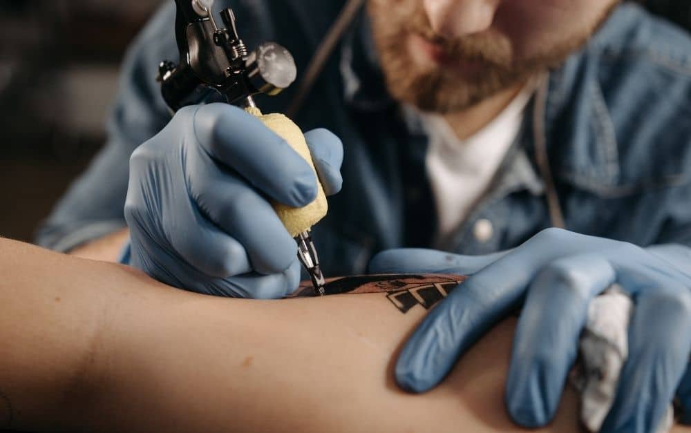 Tattoo-Ergebnisse optimieren: Auf was Einsteiger und Fortgeschrittene achten müssen